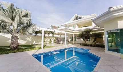 Casa com 4 quartos sendo 2 suítes à venda, 365 m² por R$ 1.760.000 - Guaratiba - Rio de Janeiro/RJ