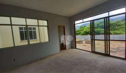 Cobertura linear a venda  com 5 quartos, suite, dependências completa, Terraço. 250m² no valor  R$900.000,00 - Grajaú - Rio de Janeiro / RJ.