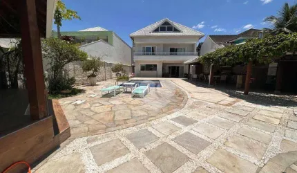 Casa com 4 suítes e lazer privativo no Recreio dos Bandeirantes