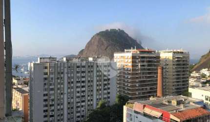 Cobertura linear com 2 quartos , rua Lauro Muller ,Botafogo - Nova Urca