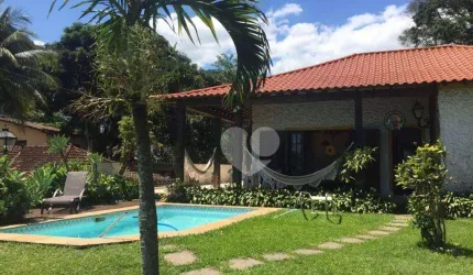 Casa com 5 quartos, 382 m², à venda por R$ 1.950.000 - Mangaratiba