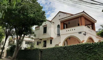 Vila Isabel , casa 5 quartos com 3 vagas