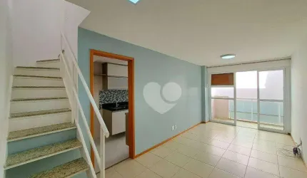 Cobertura Duplex na Mariz e Barros, 2 Quartos sendo 1 Suíte, Varanda, 2 vagas de Garagem R$ 1.300.000 - Tijuca - RJ
