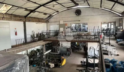 Galpão à venda, 951 m² por R$ 1.800.000,00 - Taquara - Rio de Janeiro/RJ