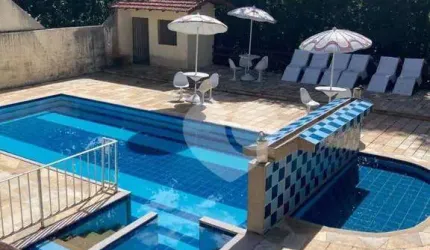 Casa com 5 quartos à venda, 135 m² por R$ 690.000 - Iucas - Teresópolis/RJ