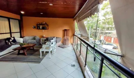 Apartamento com 4  quartos, sendo 1 suíte, 3 vagas, 199 m² por R$ 900.000 - Recreio dos Bandeirantes - Rio de Janeiro/RJ