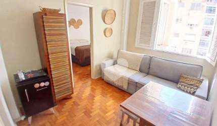 Quarto Sala com Dependencia na Quadra da Praia do Flamengo à venda por R$ 527.000 - Flamengo - Rio de Janeiro/RJ