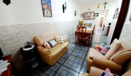 Casa de vila a venda no Engenho Novo, 03 quartos, copa cozinha, área de serviço, suite, vaga de garagem e terraço.