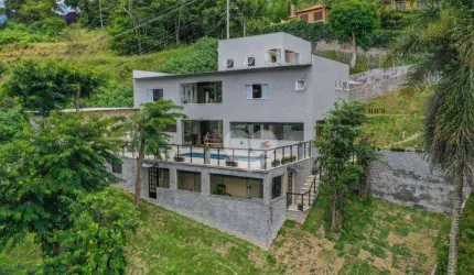 Casa à venda, 602 m² por R$ 3.800.000,00 - Itaipava - Petrópolis/RJ