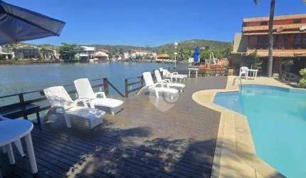 Casa com 2 quartos sendo 2 suítes à venda, 95 m² por R$ 850.000 - Cabo Frio