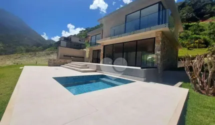 Casa com 4 quartos à venda, 446 m² por R$ 4.300.000 - Corrêas - Petrópolis/RJ