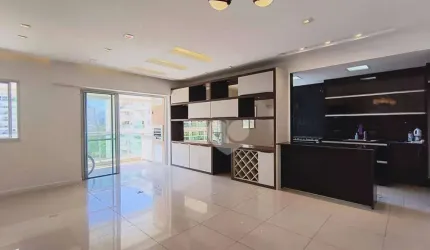 Condomínio London Green - Apartamento reformado e com Planejados de 2 Quartos para Locação na Barra da Tijuca. Vista Livre e Sol da Manhã. Andar alto.