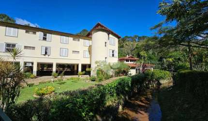 Apartamento com 1 quarto (suíte) à venda, 68 m² por R$ 600.000 - Itaipava - Petrópolis/RJ
