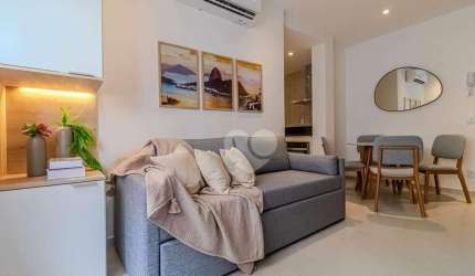 Apartamento Duplex com 2 dormitórios à venda, 68 m² por R$ 1.384.003,00 - Copacabana - Rio de Janeiro/RJ