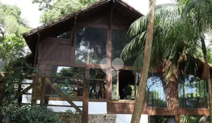 Casa com 3 quartos à venda, 2.000 m² de terreno e 800 m² de área construida por R$ 1.000.000 - Vargem Grande - Rio de Janeiro/RJ