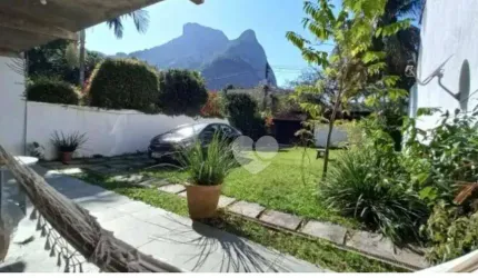 Casa com 4 quartos à venda, 283 m² por R$ 2.200.000 - Barra da Tijuca - Rio de Janeiro/RJ