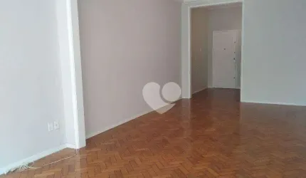Apartamento com 3 quartos à venda, 102 m² por R$ 400.000