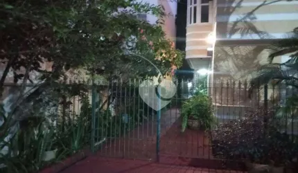 Casa com 3 quartos e uma suíte