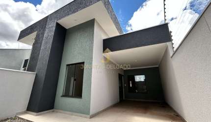 Casa à venda no bairro Parque Tarumã - Maringá/PR