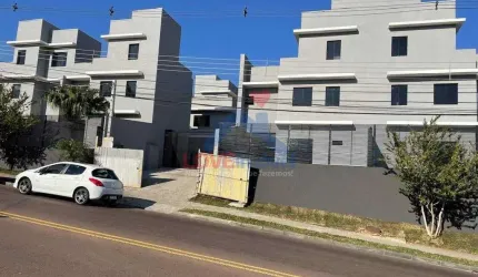 Sobrado à venda no bairro Uberaba - Curitiba/PR