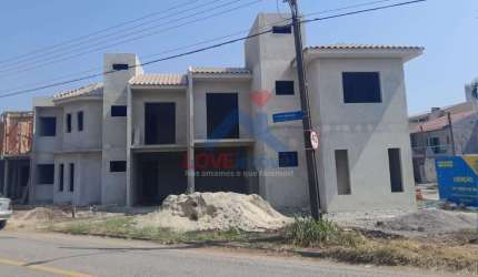 Sobrado à venda no bairro Cidade Industrial - Curitiba/PR