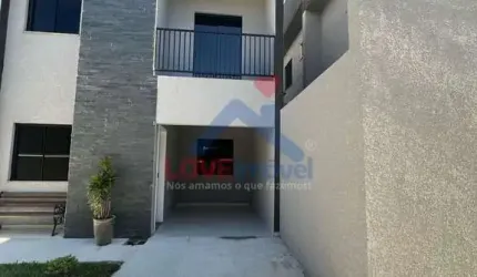 Sobrado à venda no bairro Campo de Santana - Curitiba/PR