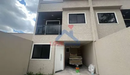 sobrados à venda no bairro Xaxim, em Curitiba.