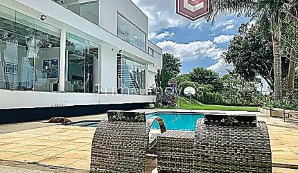 Casa 4 quartos - Novo Horizonte