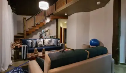 Belíssima residência Bairro Jardim Karaiba, 3 suites