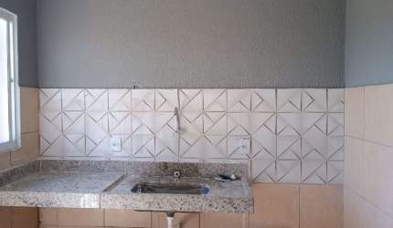 casa 2/4 Monte Hebron Uberlandia