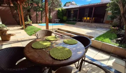 Casa com 5 quartos à venda em Itapoã, Belo Horizonte , 310 m2 por R$ 1.880.000