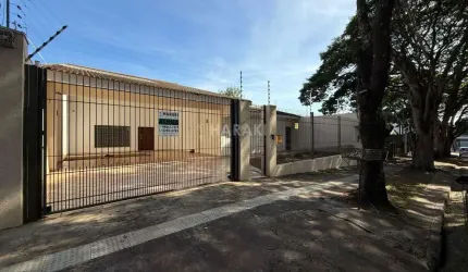 Casa para Locação em Maringá, Zona 05, 4 dormitórios, 3 suítes, 5 banheiros, 4 vagas