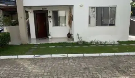 Casa, 3 quartos, suite e varanda em Vila de Abrantes