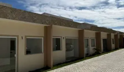 Casa térrea à Venda ? 2 Quartos, Suíte e Varanda, Priscila Dutra, Vilas do Atlântico  -
