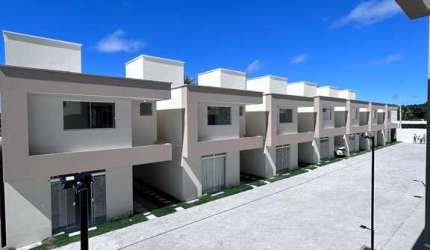 Casa, 3 quartos, suíte e varanda - Vila de Abrantes
