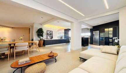 Apartamento no centro, 3 quartos sendo 1 suíte master