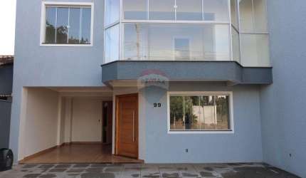 Triplex no bairro Esmeralda - Cascavel PR