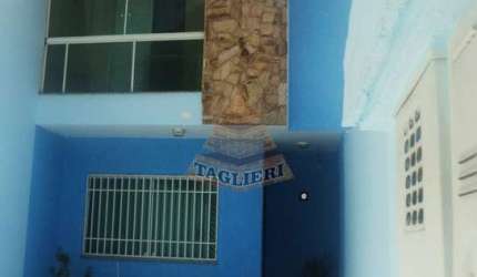 VENDE -SE SOBRADO COM TRÊS SUÍTES - VILA MATILDE - DESOCUPADO