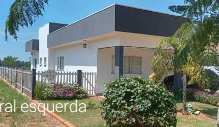 Casa em condomínio fechado à venda em Thermas de Santa Barbara, Águas de Santa Bárbara  por R$ 520.000