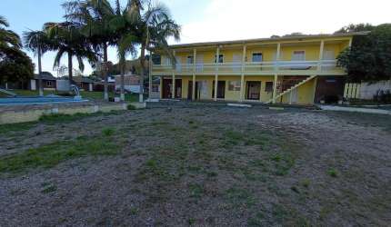 Casa com 8 quartos à venda no Mar Grosso, Laguna  por R$ 1.200.000