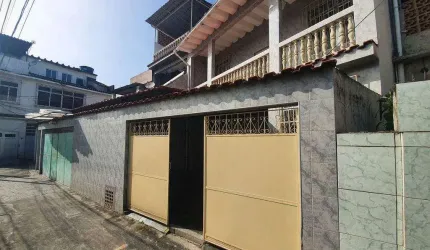 Casa com 2 quartos à venda na Rua Américo Rocha, 396, Marechal Hermes, Rio de Janeiro, 140 m2 por R$ 250.000