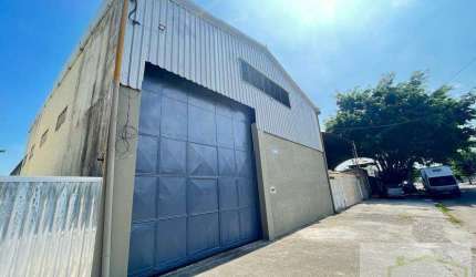 Barracão / Galpão / Depósito para alugar na Rua Barão do Rio Branco, 28, Parque Uruguaiana, Duque de Caxias, 528 m2 por R$ 5.500