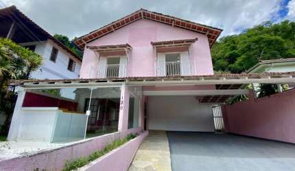 Casa comercial para alugar no Corrêas, Petrópolis , 322 m2 por R$ 8.500