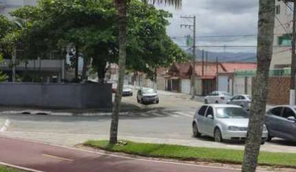 Casa com 2 quartos à venda no Balneário Maracanã, Praia Grande  por R$ 230.000