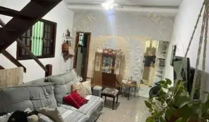 Casa com 3 quartos à venda na Travessa Doutor Mário Viana, 346, Vital Brasil, Niterói, 170 m2 por R$ 800.000
