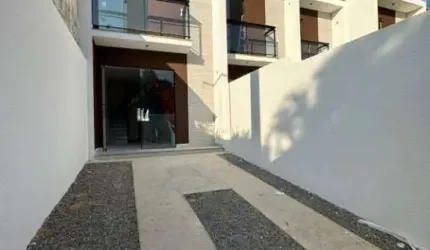 Casa com 2 quartos à venda na Rua José Soares Ferreira, 650, Campo Grande, Rio de Janeiro, 75 m2 por R$ 270.000