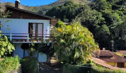 Casa com 4 quartos à venda no Carangola, Petrópolis , 300 m2 por R$ 1.350.000
