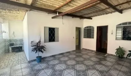 Casa com 3 quartos à venda no Piratininga, Osasco  por R$ 280.000