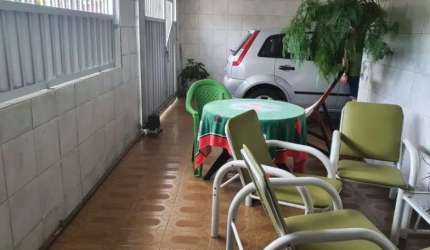 Casa com 4 quartos à venda no Ayrosa, Osasco  por R$ 295.000