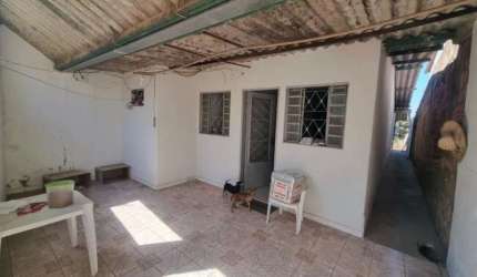 Casa com 2 quartos à venda no Santo Antônio, Osasco  por R$ 200.000